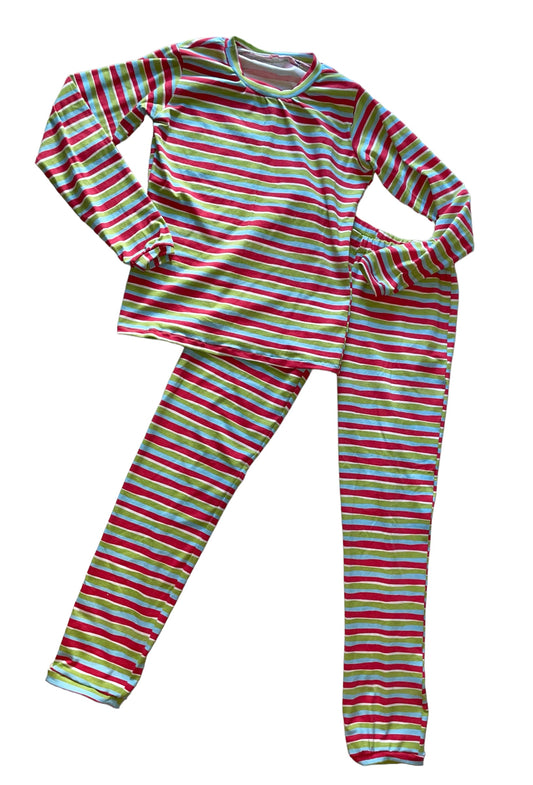 2-Piece Long Sleeve Snug Fit Pajama Set- Wavy Stripes